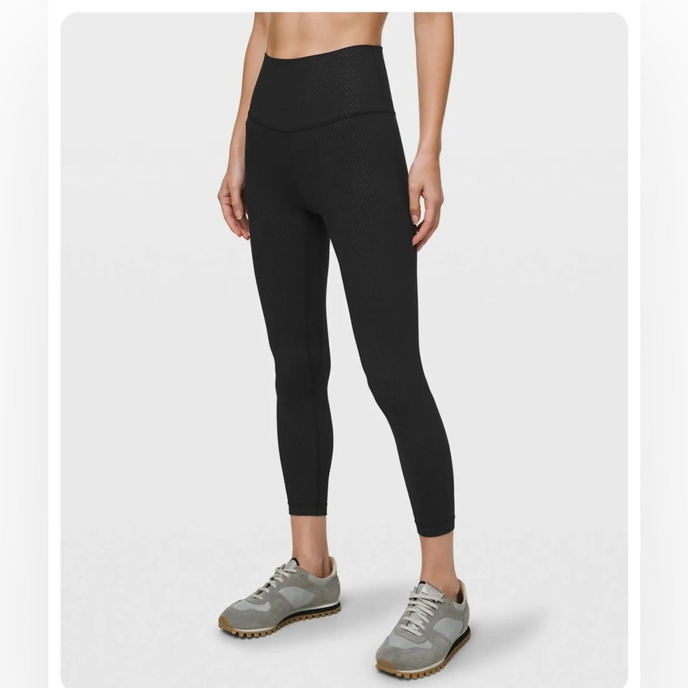 Lululemon Align 25” Pant 4 Diverge Emboss - Size 12 - Black